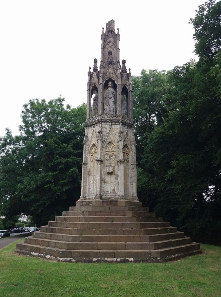 Eleanor Cross in Hardingstone